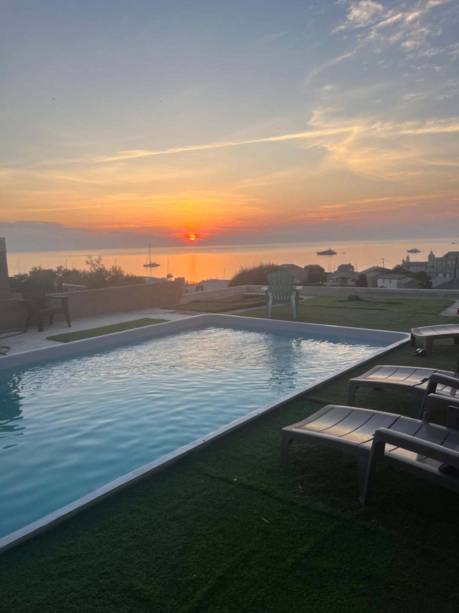 La Giraglia Villa เชนตูรี ภายนอก รูปภาพ