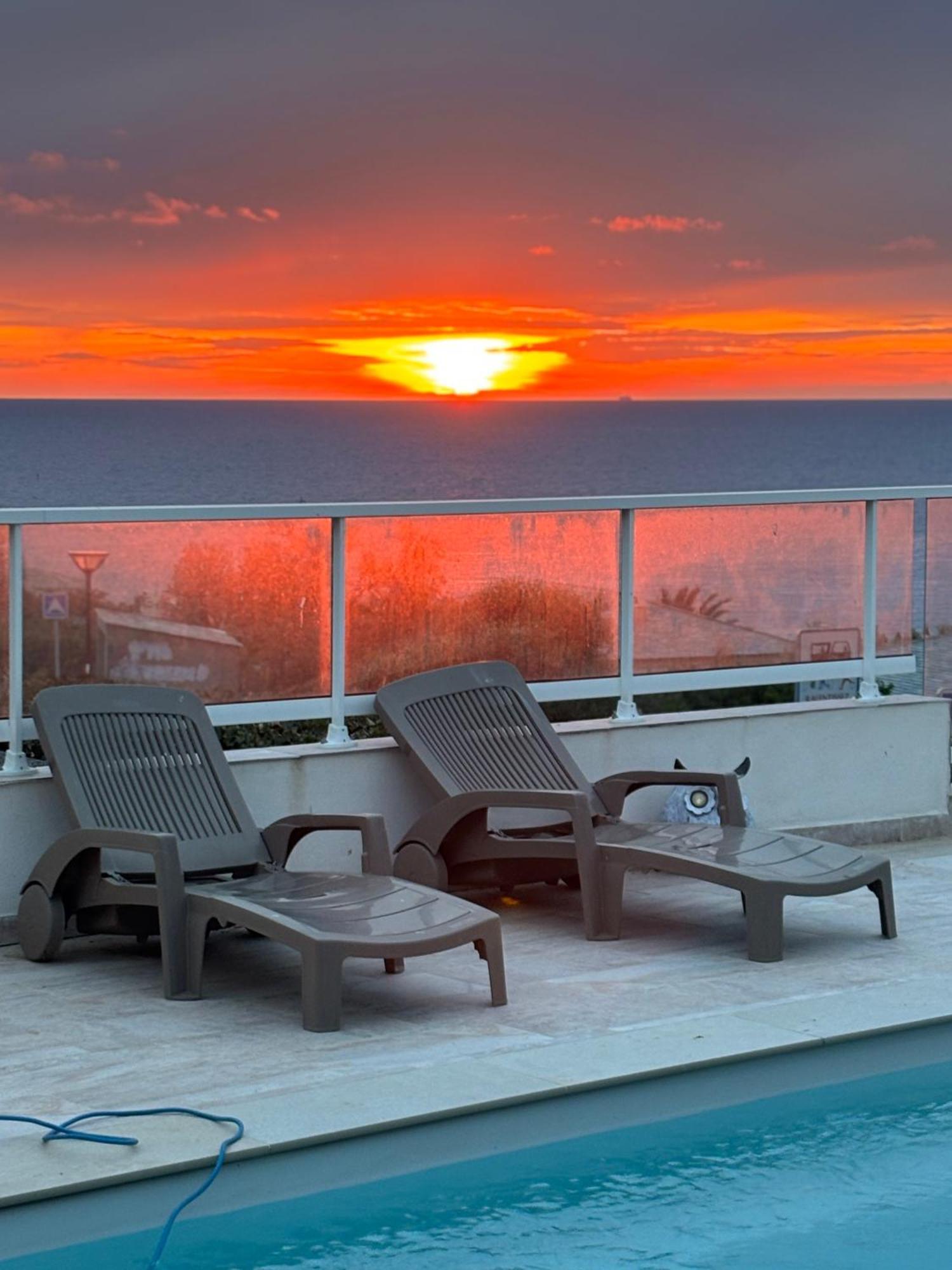 La Giraglia Villa เชนตูรี ภายนอก รูปภาพ